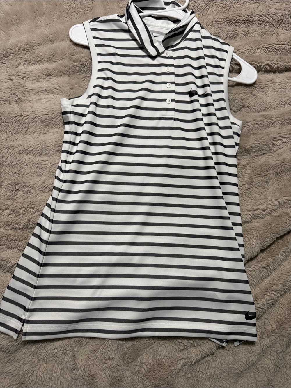 Nike Golf Polo Tank Standard Fit Women's small tall